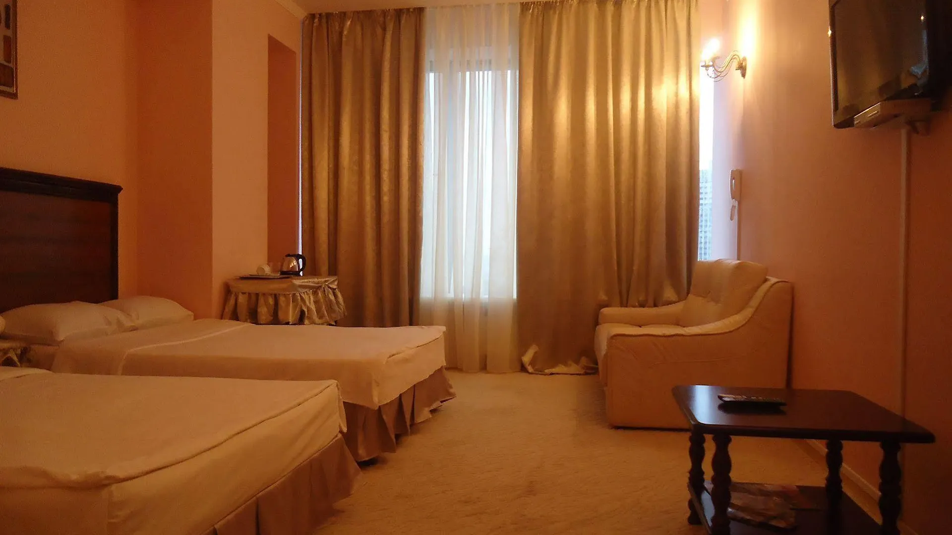 Apart Hall Hotel Киев