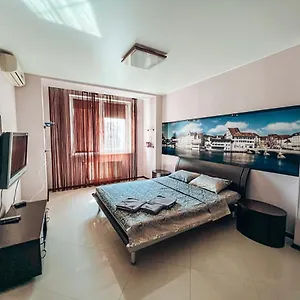 Апартаменты Cozy On The Left Bank, Киев