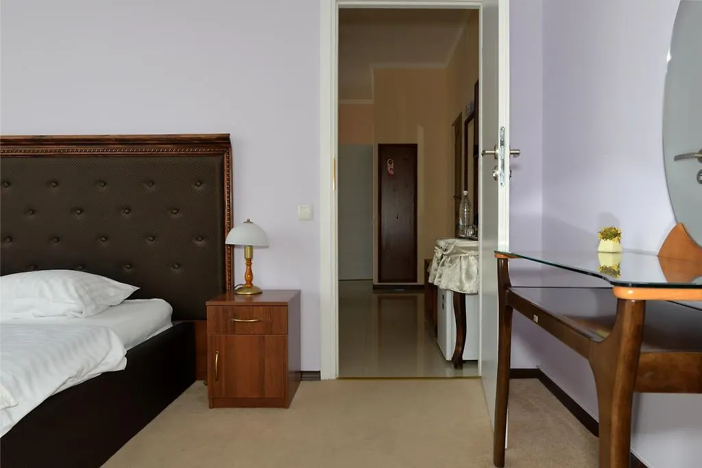 Apart Hall Hotel Киев